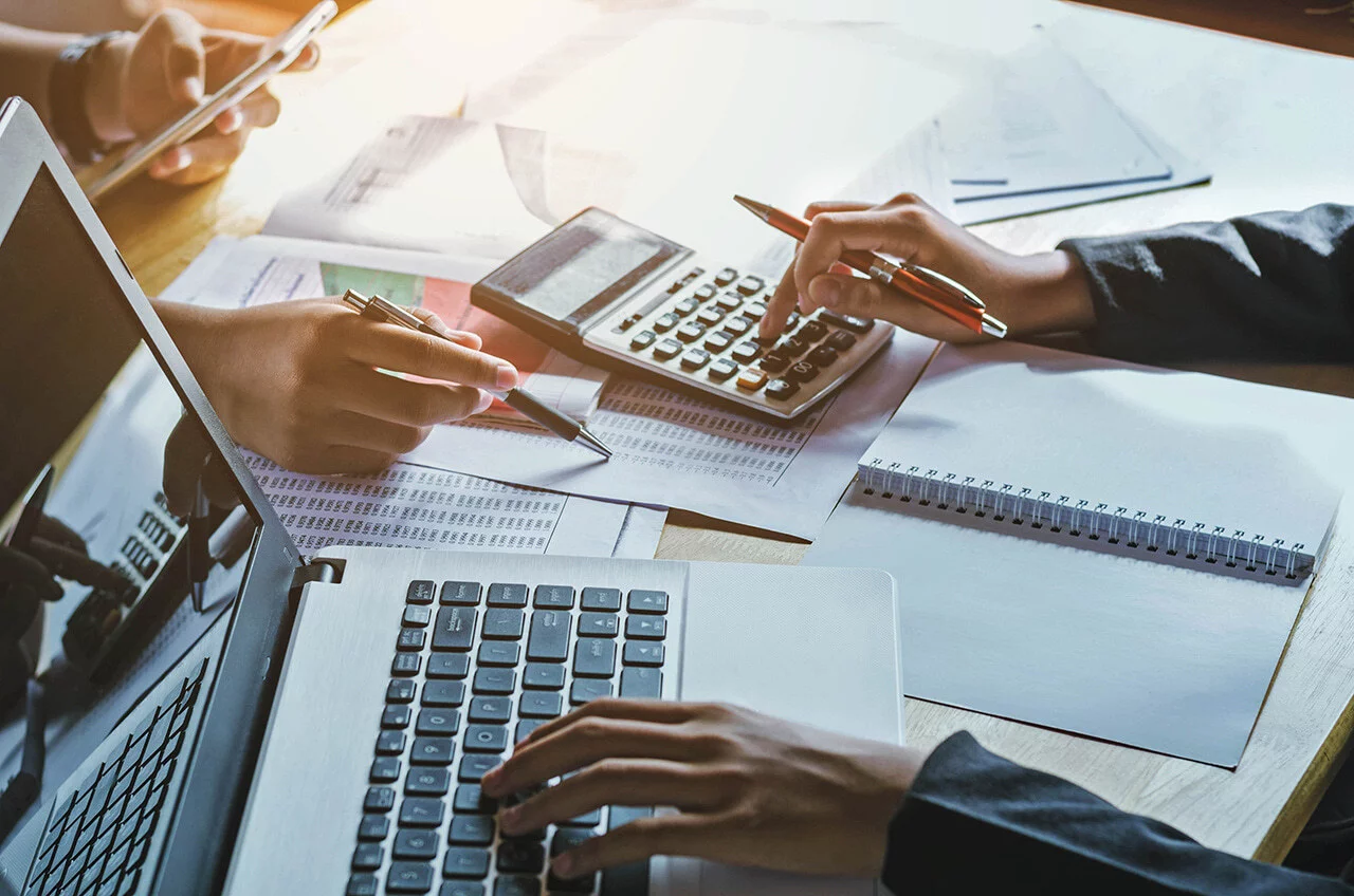 Salary Income Tax Calculator Pakistan 2025 FBR Tax Slabs 2025 for Salaried Individuals