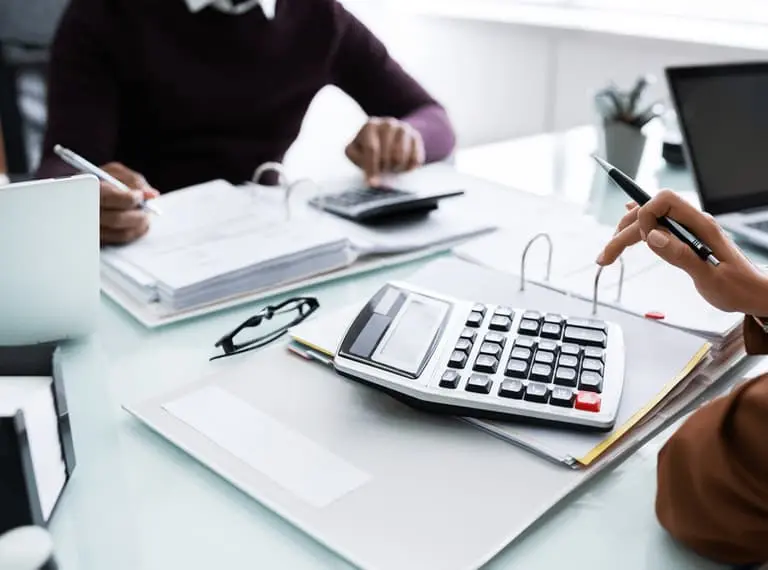Income Tax Calculator Pakistan 2025 Income Tax Calculator Pakistan 2025